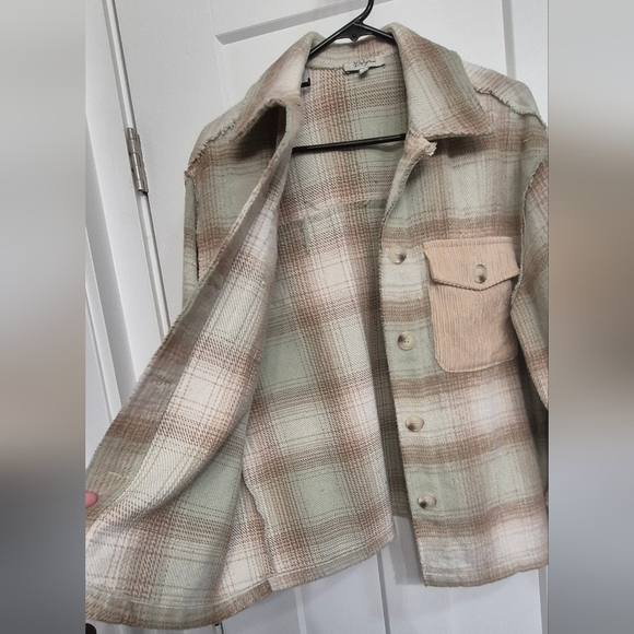 Mixed Material Shacket - Picture 3 of 5